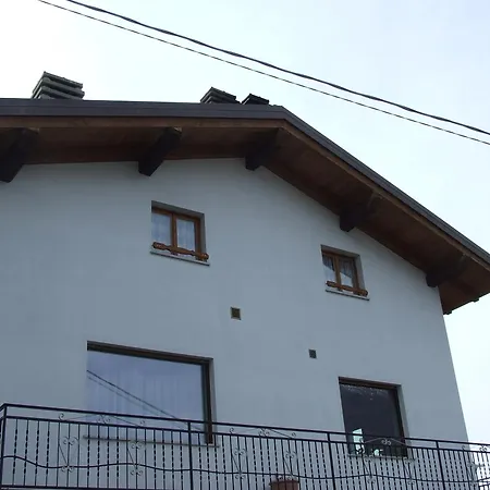 Graziosa Mansarda Apartment *